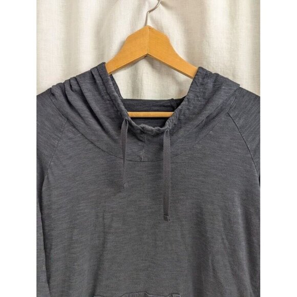 Columbia Sportswear women's medium long sleeve hooded shirt, lightweight A1 - Picture 2 of 7